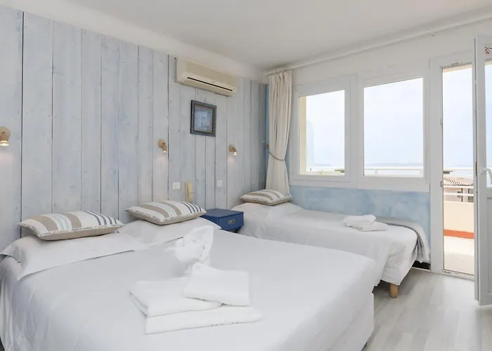 Cap Negre 3* לה לבאנדו