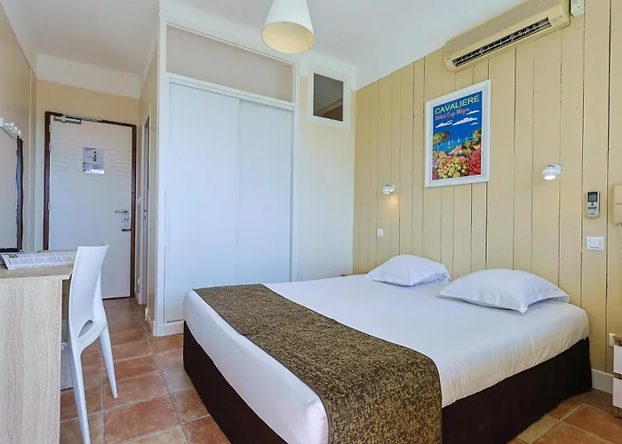 Szálloda Cap Negre 3*