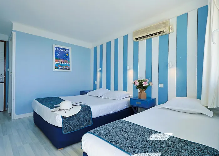 Szálloda Cap Negre 3*